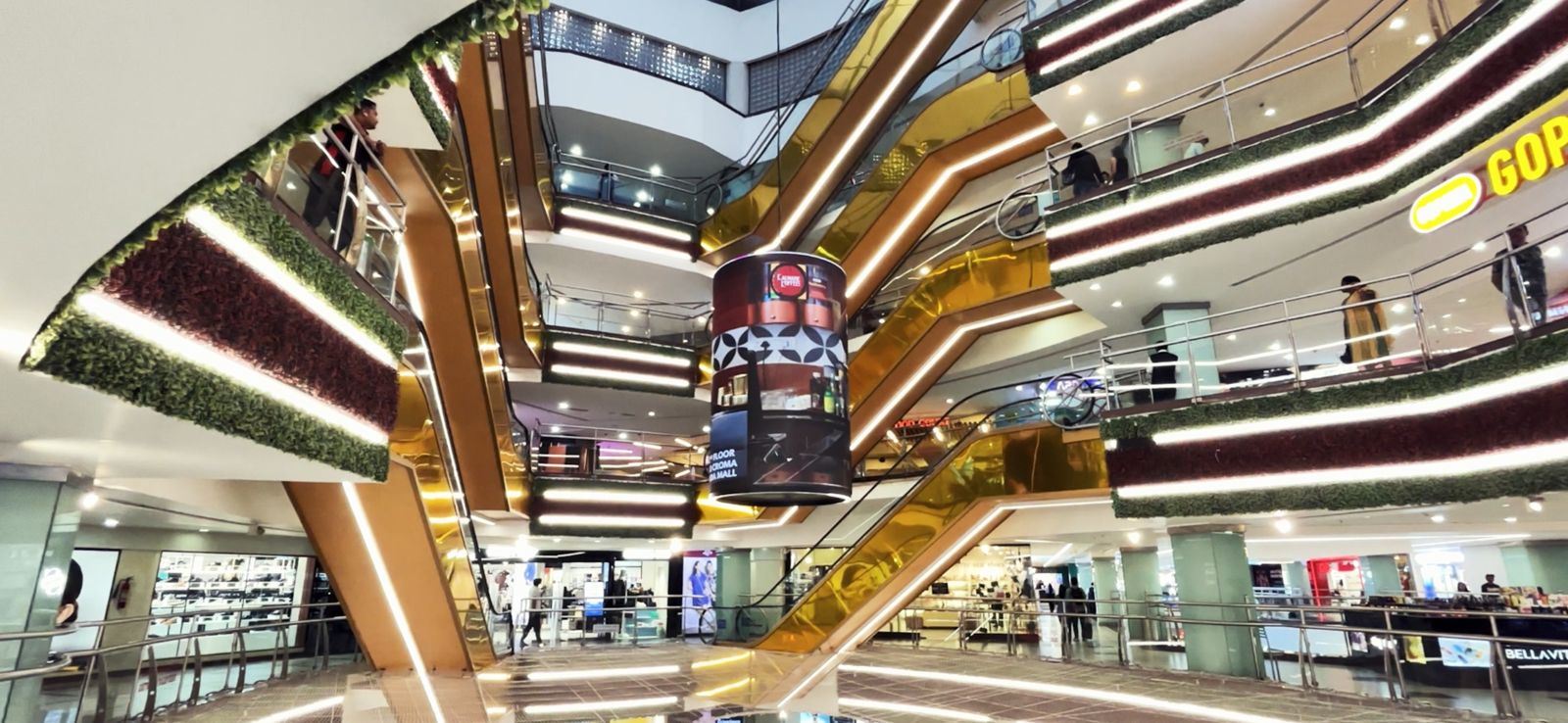 Mall Image 1